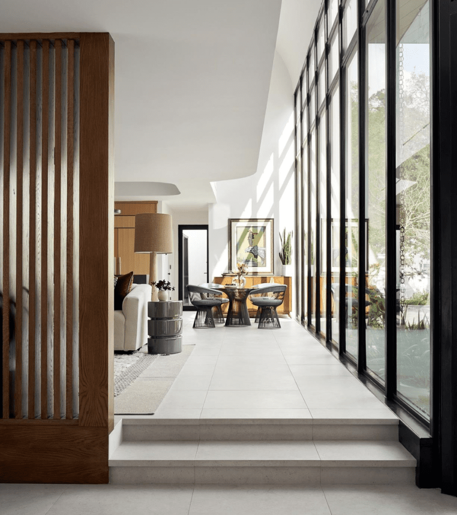 The view to the breakfast room at 4004 Inverness shows this Houston mansion's wonder. (Photo by Pär Bengtsson)